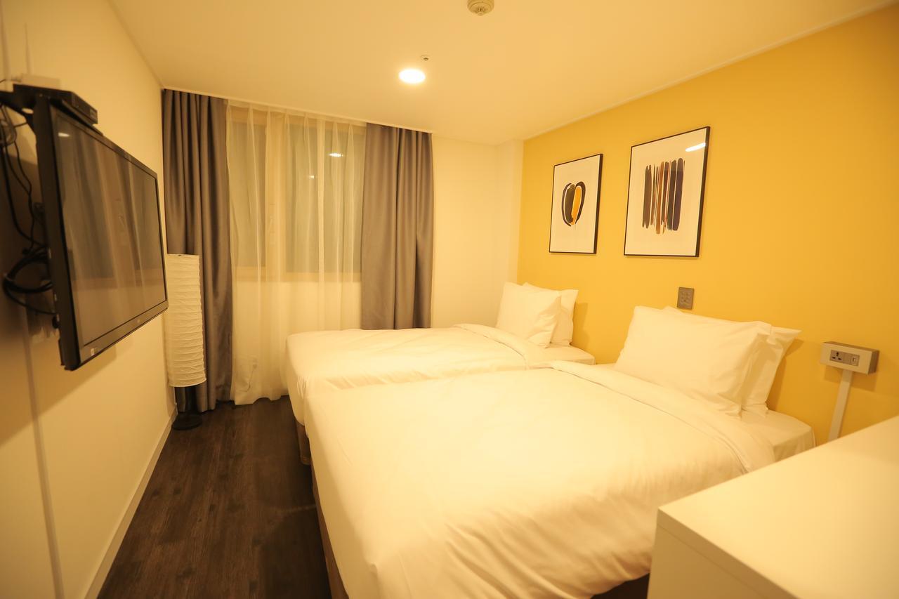 The Hotel Young Inn Seoul Exterior foto